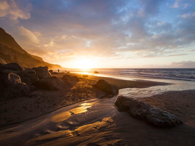 el mejor lugar para invertir en inmobiliaria en España Islas Canarias