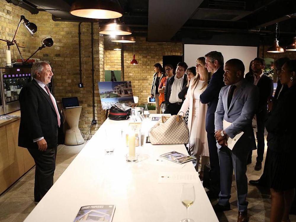 Abama Resort de Luxe organise une soirée à Hedonism Wines, à Londres